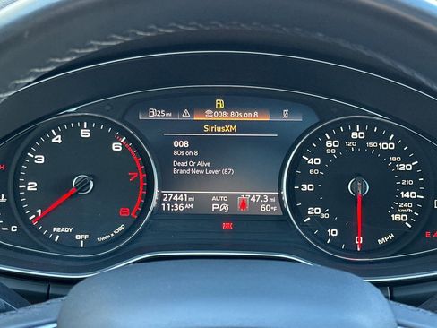 Used 2023 Audi Q5 2.0T Premium w/ Convenience Package image 23