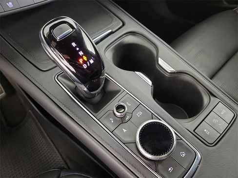 Certified 2024 Cadillac XT4 Sport image 29