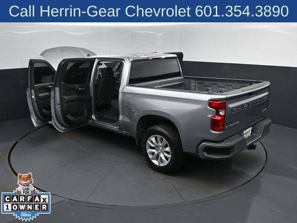 Used 2025 Chevrolet Silverado 1500 Custom w/ LPO, Dark Essentials Package RWD image 28