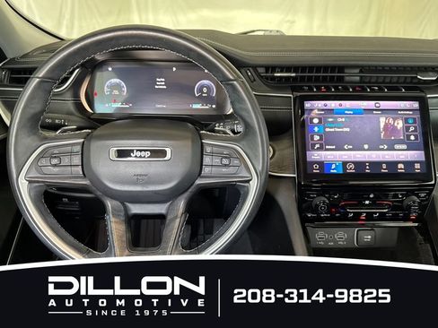 Used 2021 Jeep Grand Cherokee L Limited AWD/4WD image 14