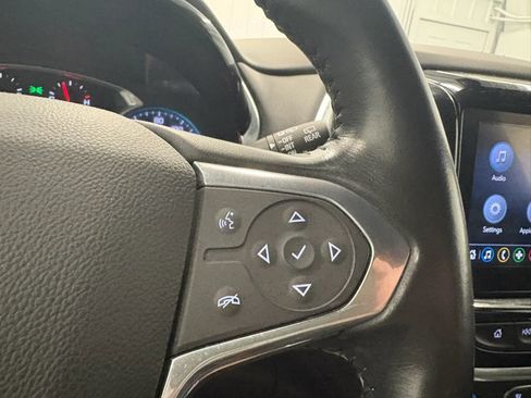 Used 2022 Chevrolet Traverse LT FWD image 74