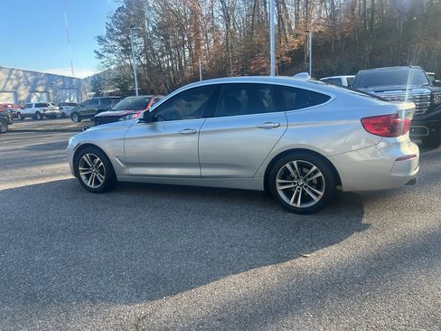 Used 2018 BMW 330i Gran Turismo xDrive 330i xDrive image 6