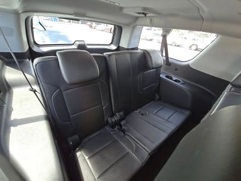 Used 2015 GMC Yukon XL SLT RWD image 23