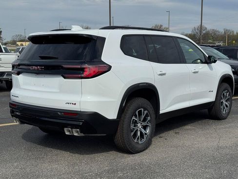 New 2026 GMC Acadia AT4 image 3