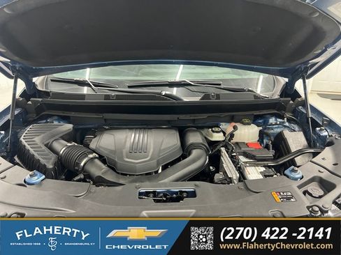Used 2024 Chevrolet Traverse RS w/ LPO, Floor Liner Package AWD/4WD image 16