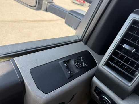 Used 2021 Ford F350 XL w/ Power Equipment Group image 26