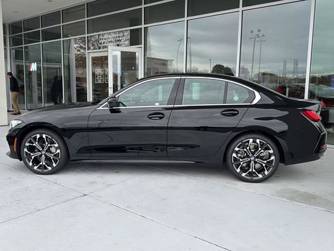 New 2026 BMW 330i xDrive Sedan w/ Premium Package image 3