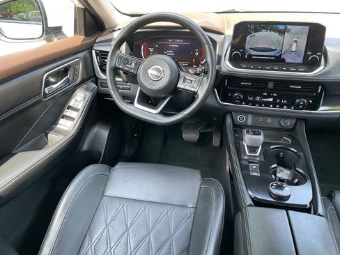 Certified 2023 Nissan Rogue Platinum w/ Platinum Premium Package AWD/4WD image 11