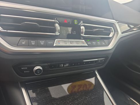 Used 2022 BMW 430i Coupe w/ Premium Package 2 image 21