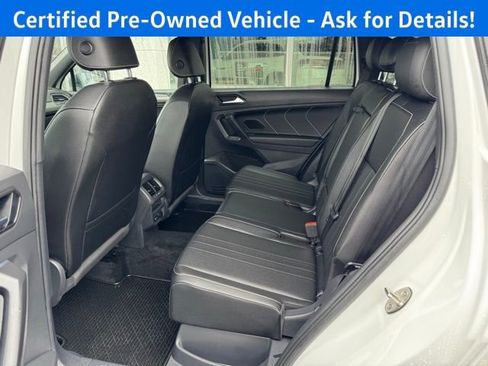 Certified 2023 Volkswagen Tiguan SE R-Line image 16