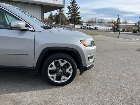 Used 2019 Jeep Compass Limited image 14