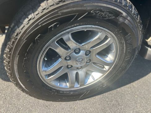 Used 2007 Toyota Sequoia Limited image 15