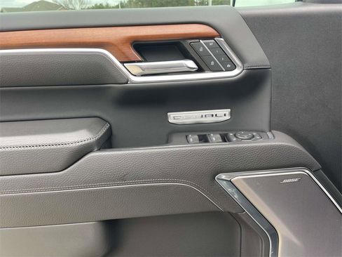 Used 2022 GMC Sierra 1500 Denali image 17