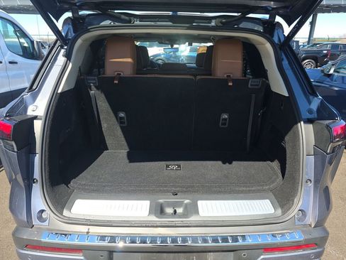 Used 2023 INFINITI QX60 Sensory w/ Vision Package AWD/4WD image 3