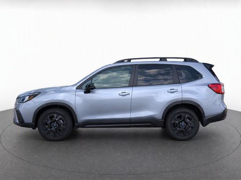 Certified 2025 Subaru Ascent Bronze Edition AWD/4WD image 6