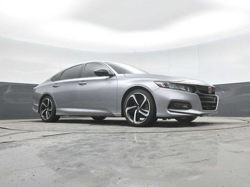 Used 2020 Honda Accord Sport image 28