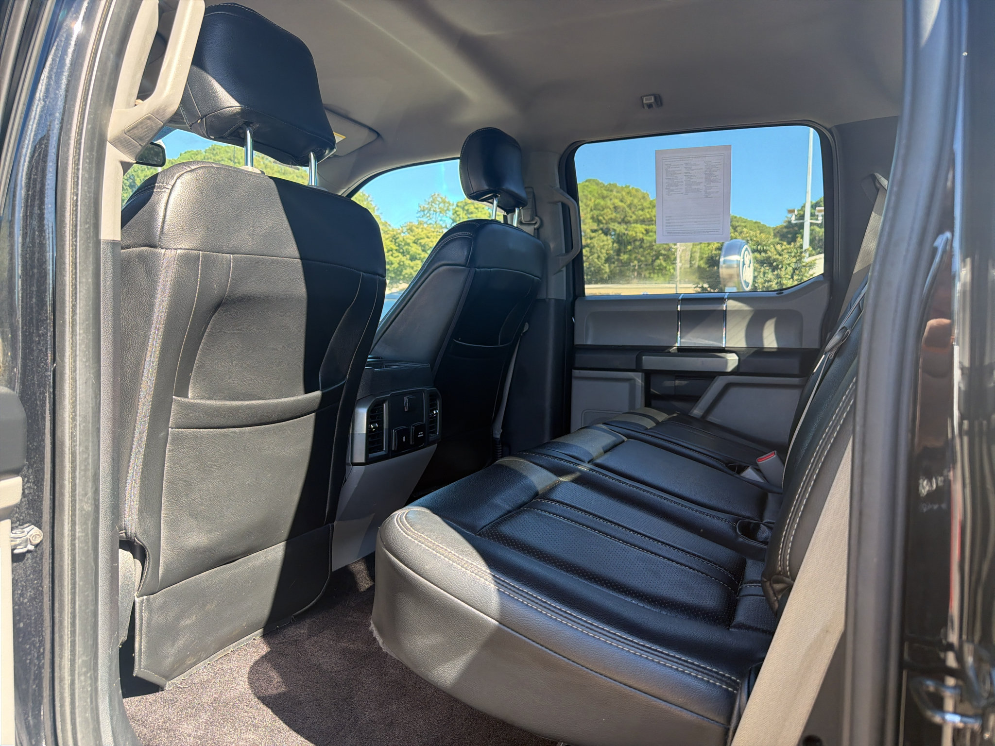 Used 2017 Ford F150 XLT w/ Equipment Group 302A Luxury AWD/4WD image 11