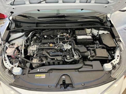 Used 2026 Toyota Corolla LE FWD image 28