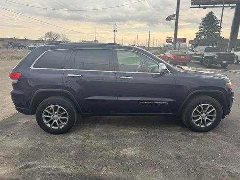 Used 2014 Jeep Grand Cherokee Limited w/ Luxury Group II AWD/4WD image 35
