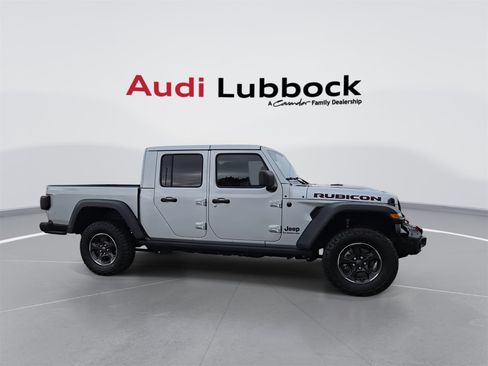 Used 2022 Jeep Gladiator Rubicon w/ LED Lighting Group image 9