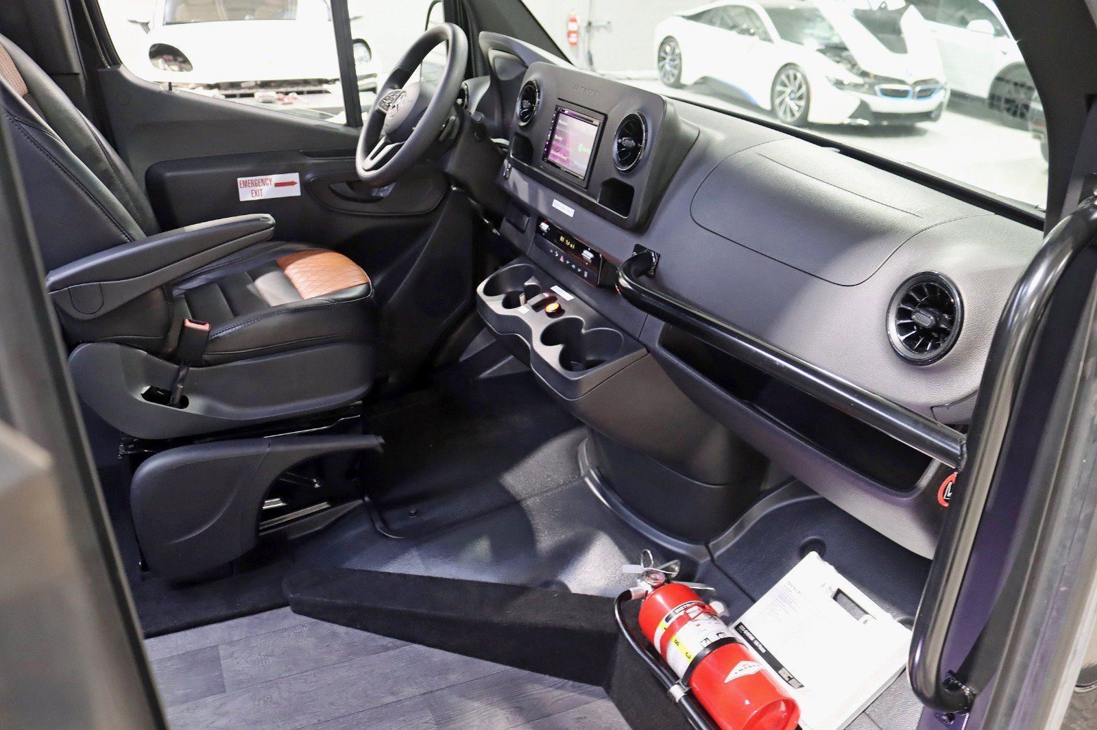 Used 2023 Mercedes-Benz Sprinter 3500 image 13