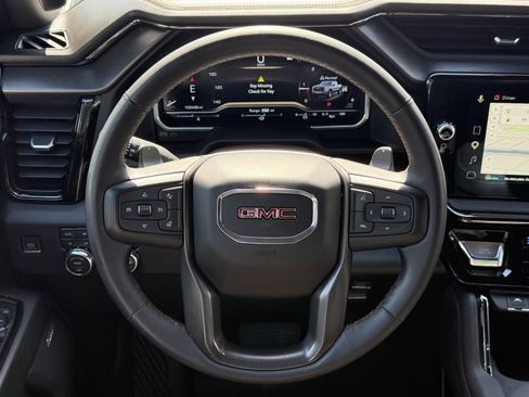 Used 2023 GMC Sierra 1500 AT4 w/ AT4 Premium Package AWD/4WD image 15