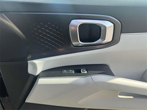 New 2025 Kia Sorento S w/ Panoramic Sunroof Package image 22