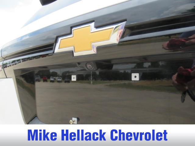 Used 2026 Chevrolet Traverse LT FWD image 5