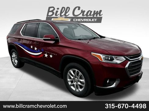 Used 2020 Chevrolet Traverse LT w/ LPO, Floor Liner Package image 1