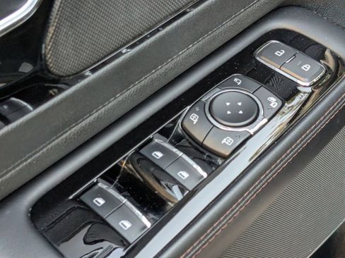 Used 2023 Lincoln Aviator Reserve image 14