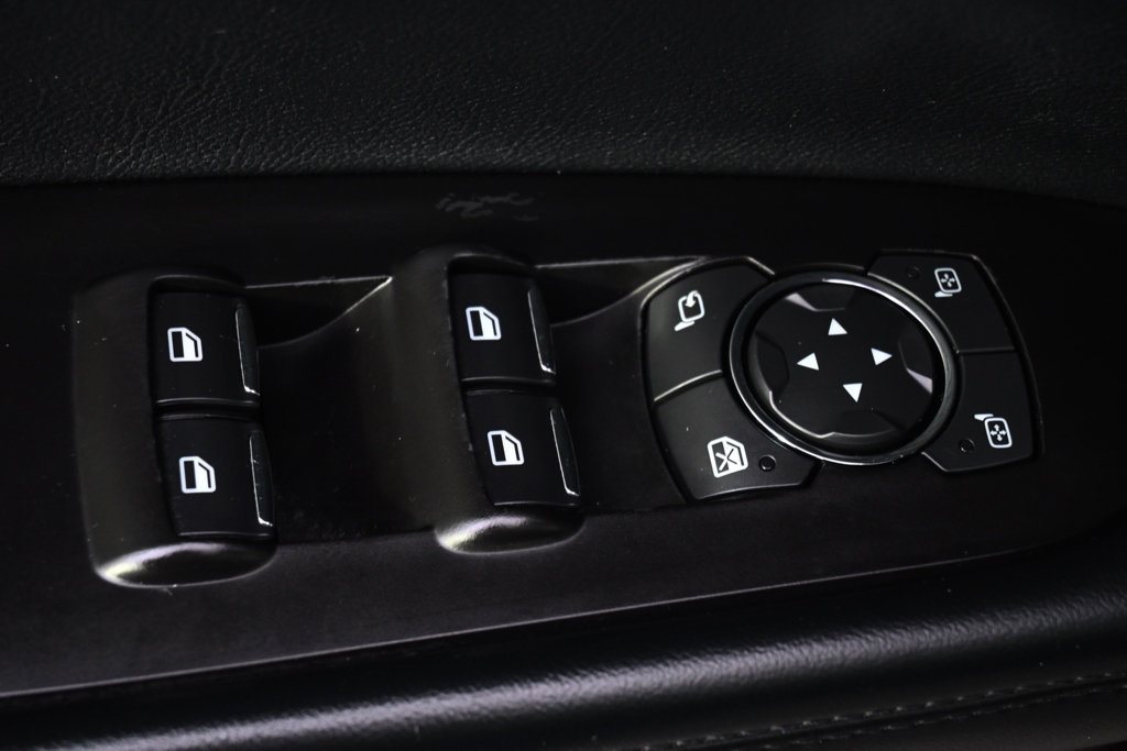 Used 2019 Lincoln Nautilus Reserve AWD/4WD image 23