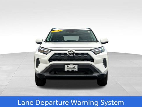 Used 2023 Toyota RAV4 XLE image 2
