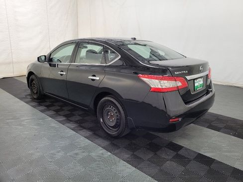 Used 2015 Nissan Sentra SV w/ Navigation Package FWD image 3