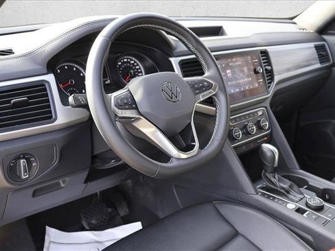 Used 2021 Volkswagen Atlas Cross Sport SE AWD/4WD image 10