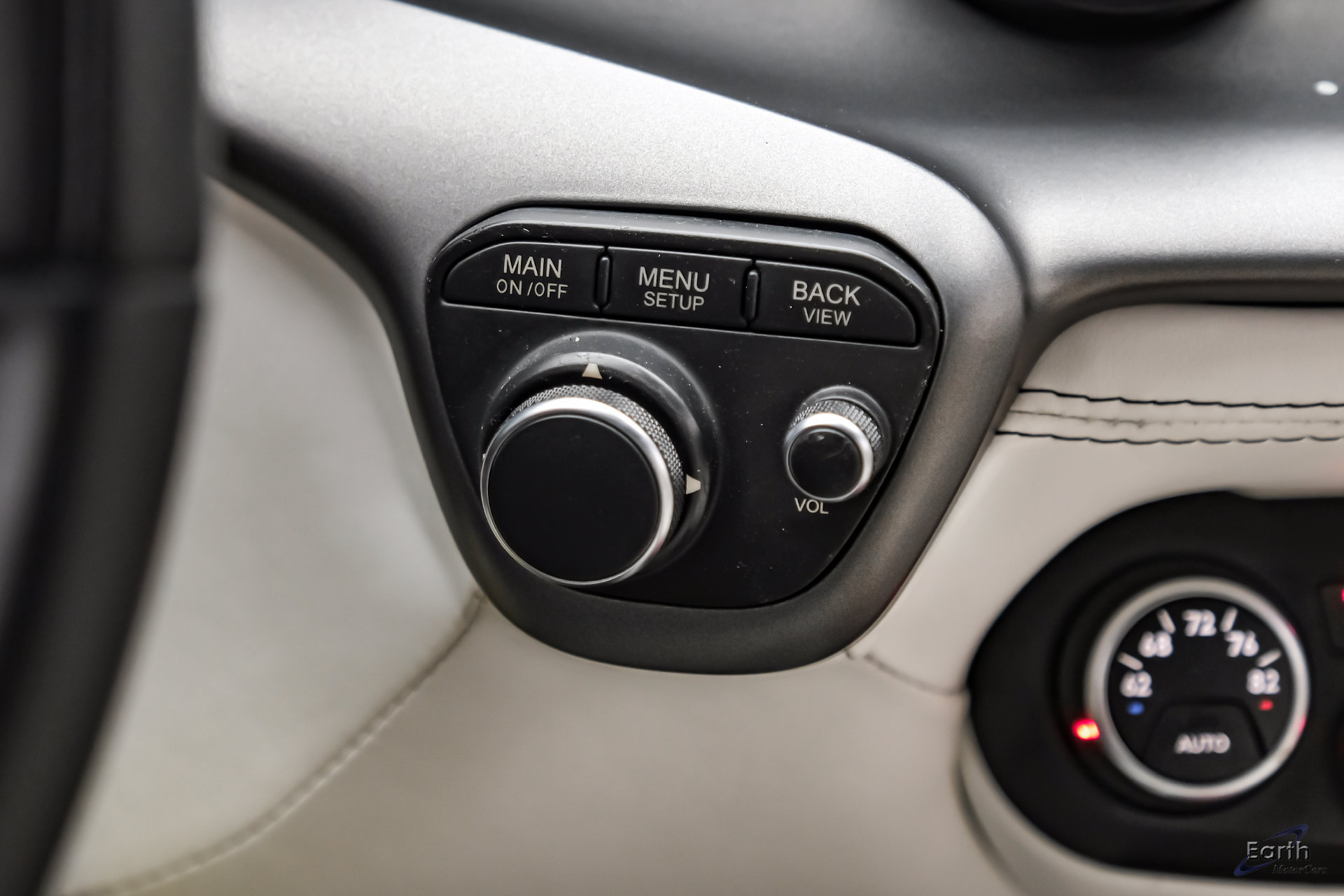 Used 2014 Ferrari F12 Berlinetta RWD image 86