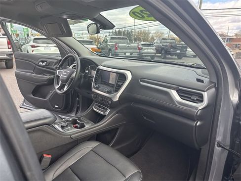 Used 2020 GMC Acadia SLT image 29