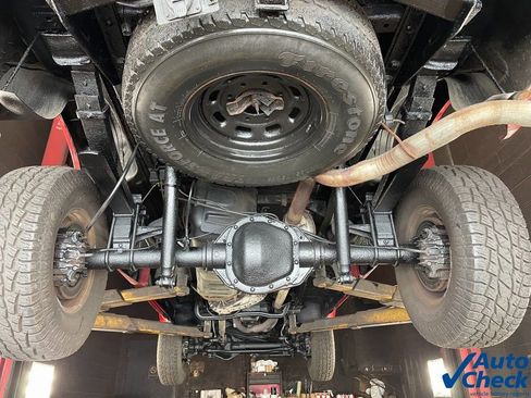 Used 2004 Ford F350 XLT image 16