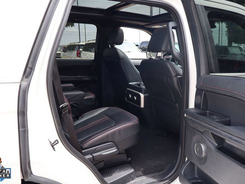 Certified 2024 Ford Expedition Limited AWD/4WD image 30