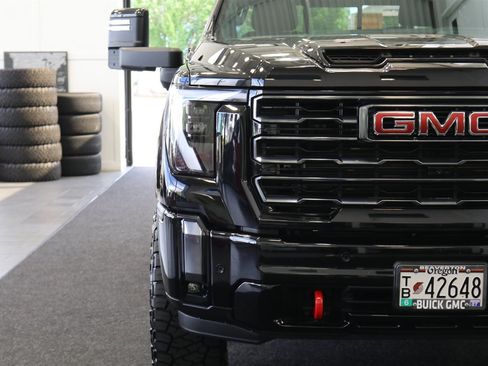 Used 2024 GMC Sierra 3500 AT4 w/ AT4 Premium Plus Package AWD/4WD image 55
