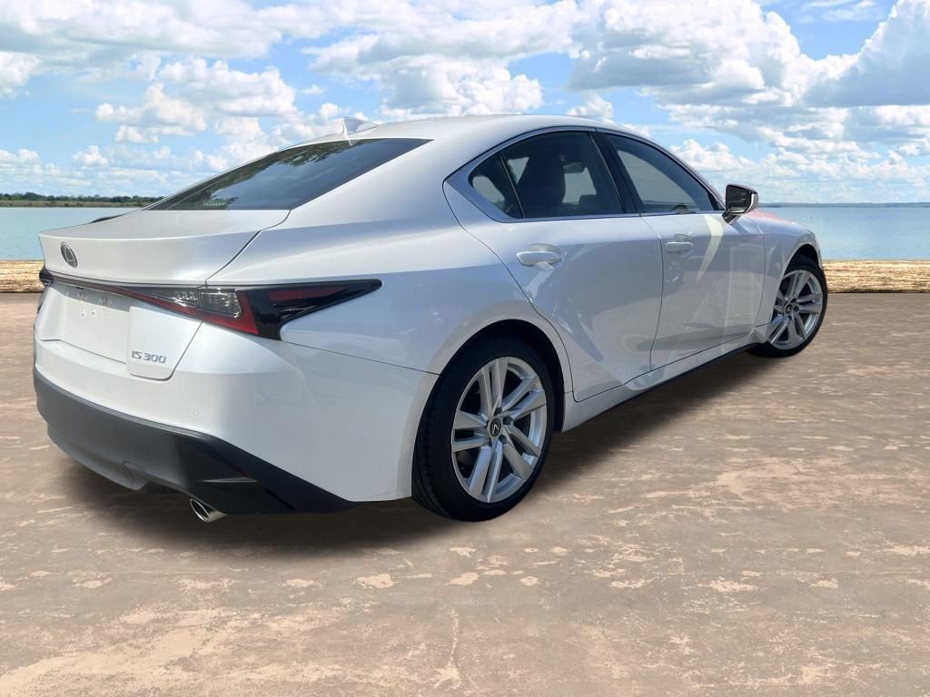 Used 2023 Lexus IS 300 w/ Comfort Package RWD image 2
