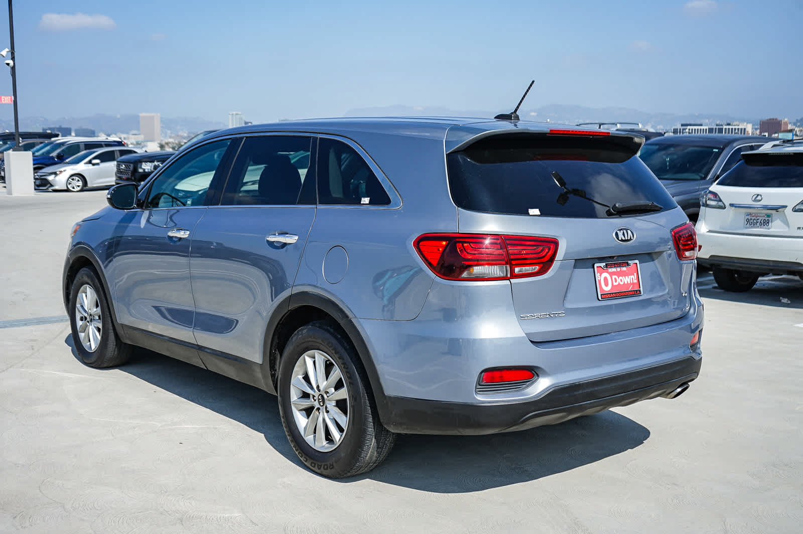 Used 2020 Kia Sorento FWD V6 image 6