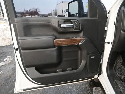 Used 2021 Chevrolet Silverado 2500 High Country w/ Z71 Off-Road Package image 19