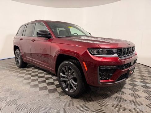 New 2026 Jeep Grand Cherokee Limited image 1