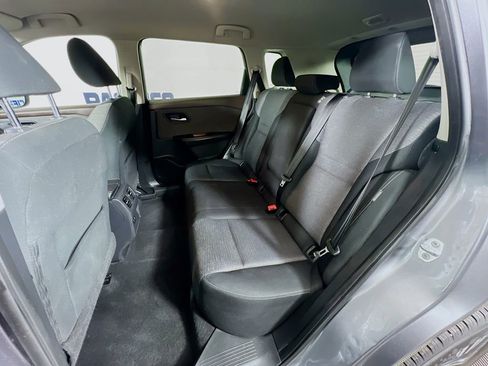 Used 2021 Nissan Rogue SV image 23