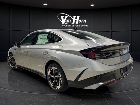 New 2026 Hyundai Sonata SEL FWD image 5