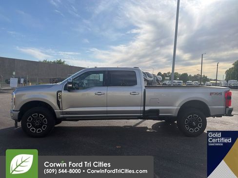 Used 2024 Ford F350 Platinum AWD/4WD image 9