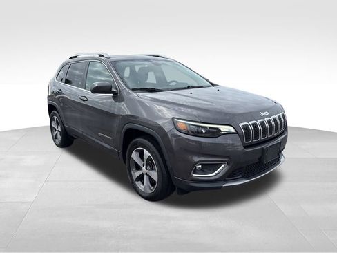 Used 2019 Jeep Cherokee Limited image 4