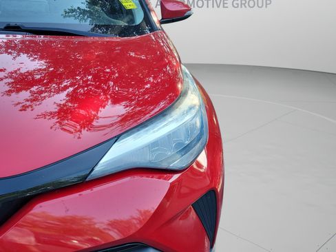 Used 2020 Toyota C-HR LE FWD image 13