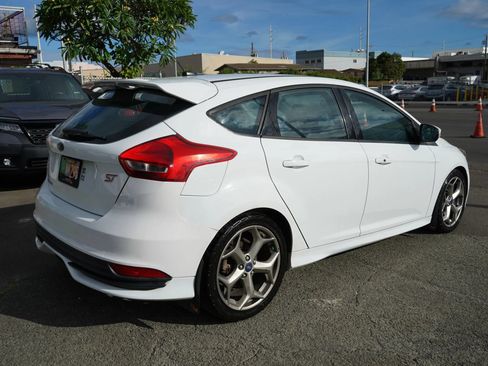 Used 2016 Ford Focus ST FWD image 22