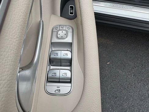Certified 2024 Mercedes-Benz GLE 350 4MATIC image 21